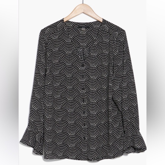 T Tahari Black and White Relaxed Buttoned Blouse - Picture 3 of 8